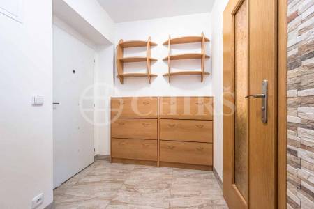 Prodej bytu 3+1, OV, 64 m2, ul. Žlutá, Chrášťany, okr. Praha-západ, Středočeský kraj