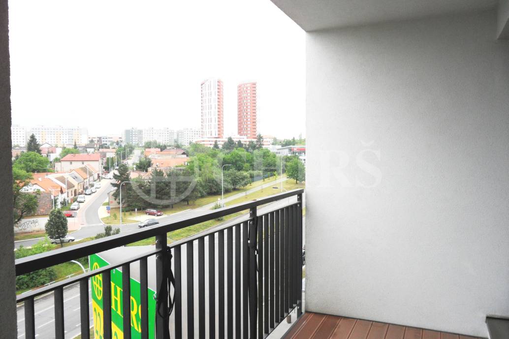 Prodej bytu 2+kk, OV, 57m2, ul. Jeremiášova 2722/2b, Praha 13 Stodůlky