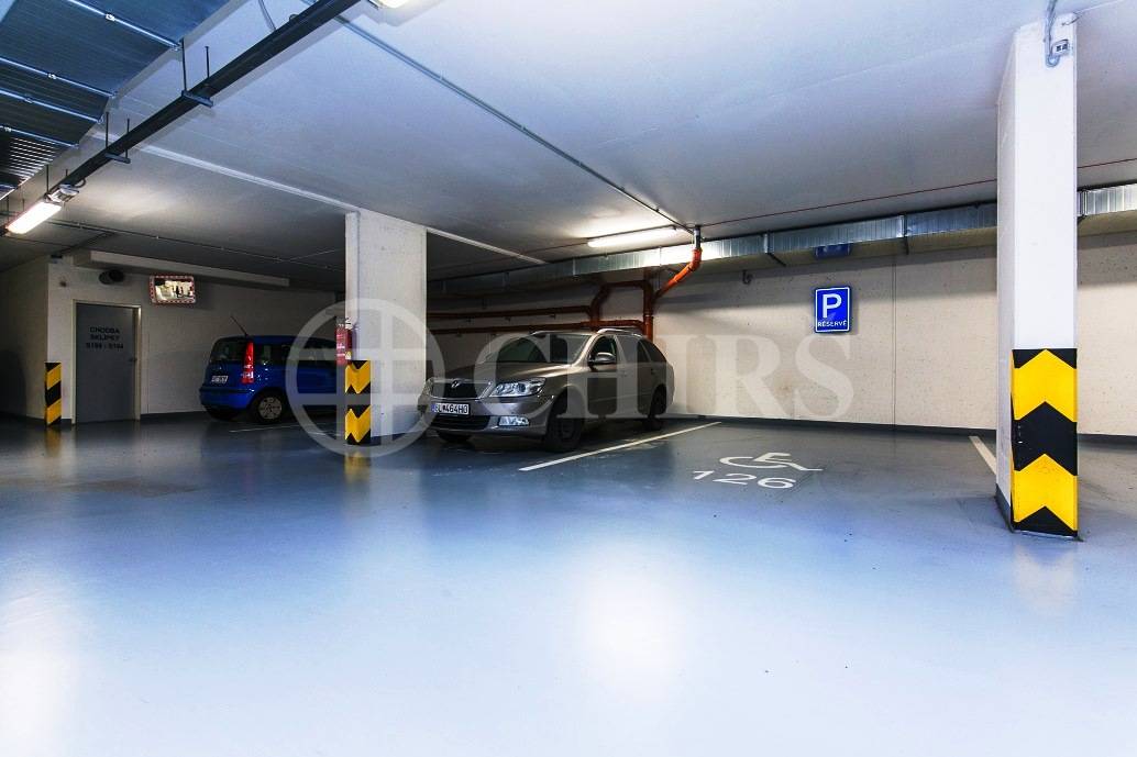Prodej bytu 1+kk s lodžií, OV, 39m2, ul. Tlumačovská 2766/26b, Praha 13 - Stodůlky