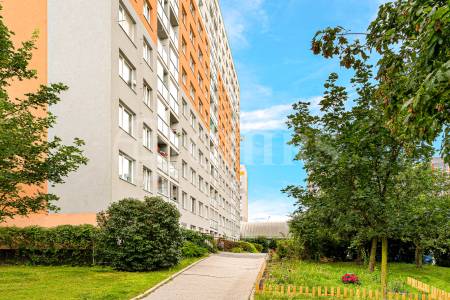 Prodej bytu 2+kk/L,S, OV, 67m2, ul. Makovského 16, P-6 Řepy