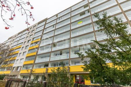 Prodej bytu 3+1 s lodžií, OV, 75m2, ul. Nušlova 2284/33, Praha 13 - Nové Butovice