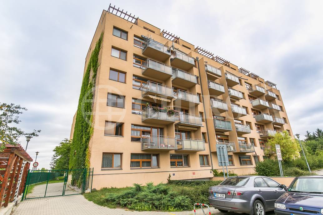 Prodej bytu 2+kk/T/GS, OV, 72m2, ul. Štěpařská 1131/14, Praha 5 - Barrandov