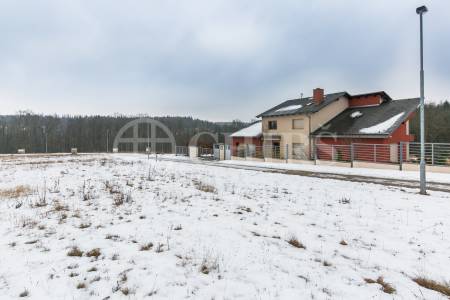 Prodej pozemků, OV, od 1885m2 do 3351m2, ul. Na Lukách, Unhošť, Středočeský kraj