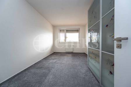 Pronájem bytu 3+1 s balkonem a garážovým stáním, OV, 86m2, ul. Melodická 1380/1, Praha - 5 Stodůlky