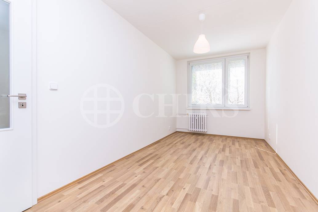 Prodej bytu 3+1 s lodžií, 80 m2, DV, ul. Prusíkova 2424/4, Praha 13 - Stodůlky