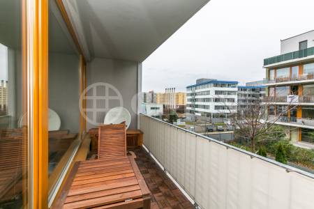 Pronájem bytu 3+kk s garáží, OV, 85m2, ul. Vacínovská 830/3, Praha 5 - Jinonice