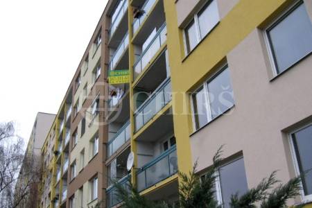 Prodej bytu 3+1/L, DV, 81m2, ul. Šalounova 1938/8, Praha 11 - Chodov