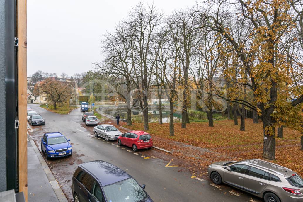 Pronájem bytu 3+kk s dvěma terasami, OV, 84m2, ul. Butovická 1006/20, Praha 5 - Jinonice