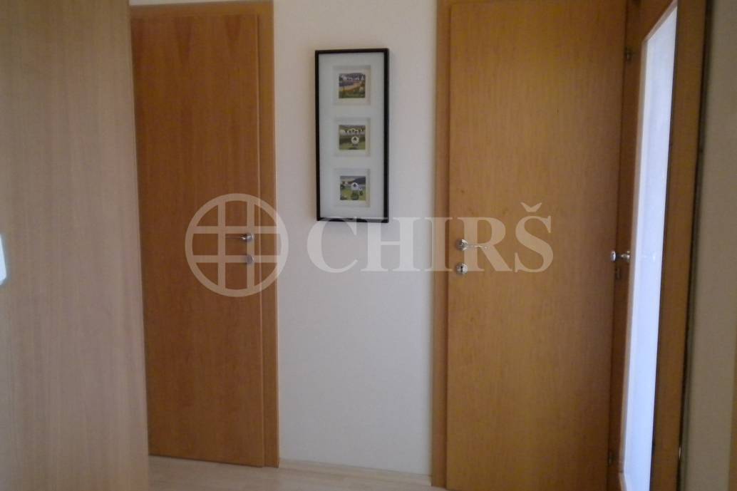 Pronájem bytu 2+kk/L, OV, 44m2, ul. Levského 3185/10, P-4  Modřany