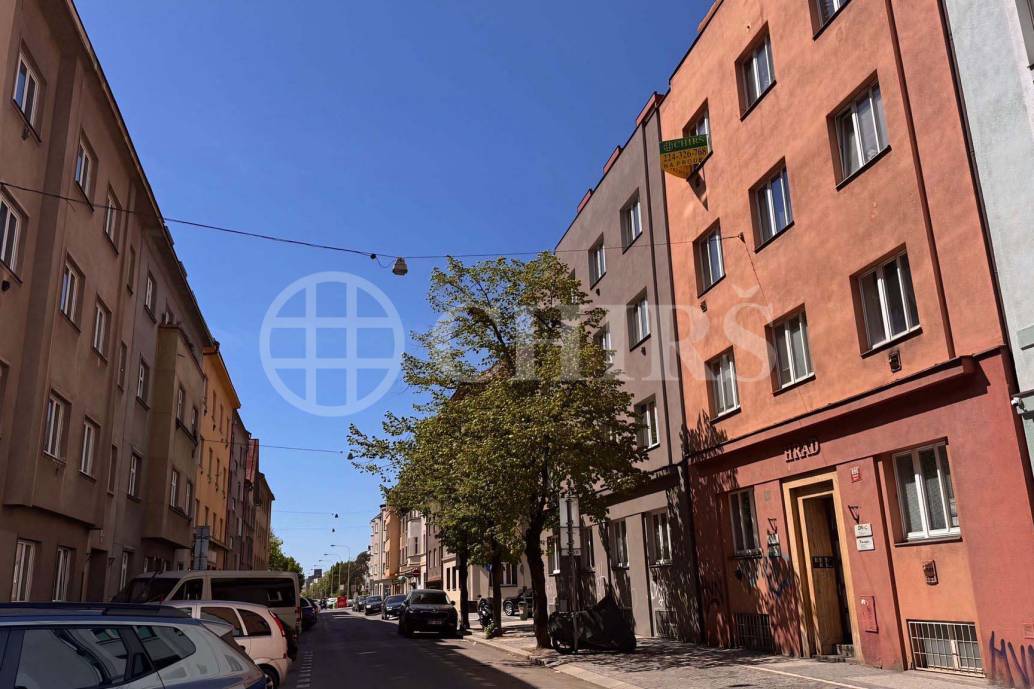 Prodej bytu 2+kk, OV, 48m2, ul. Nad Primaskou 895/43, Praha 10 - Strašnice