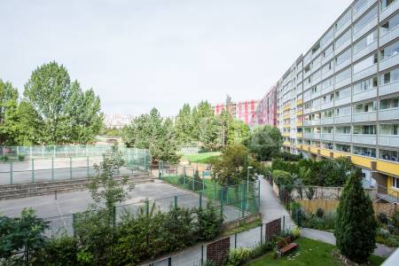 Prodej bytu 3+kk / lodžie, OV, 75 m2, ul. Nušlova 2280/25, Praha 5 - Stodůlky