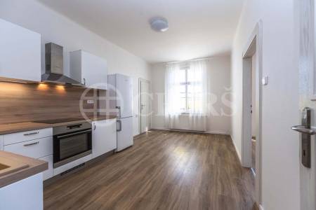 Prodej bytu 2+kk, OV, 51m2, ul. U Výstaviště 1287/19, Praha 7 - Holešovice