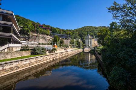 Prodej bytu 2+1, OV, 74m2, ul. Nábřeží Jana Palacha 1026/22, Karlovy Vary