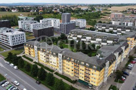 Prodej bytu 6+kk, OV, 206m2, ul. Voskovcova 1075/41, Praha 5 - Hlubočepy