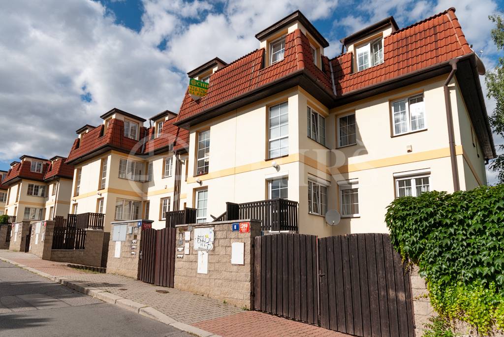 Prodej bytu 3+kk/L s garáží, OV, 75m2, ul. Chalabalova 1270/10, Praha 5 - Stodůlky