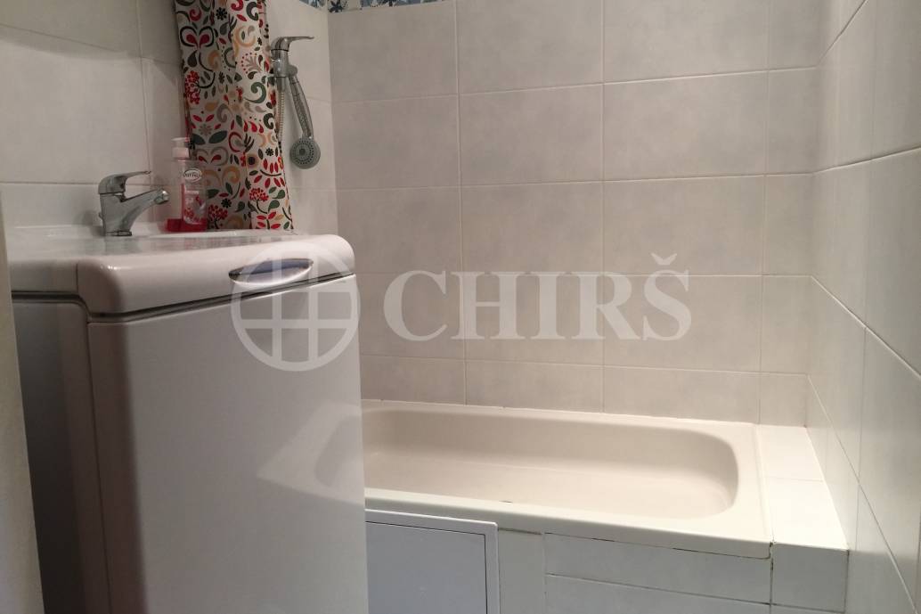 Pronájem bytu 2+kk, DV, 41m2, ul. Za Dvorem 1863, P-4 Krč 