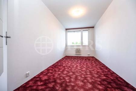Prodej bytu 2+kk s lodžií, DV, 45m2, ul. Slévačská 902/11, Praha 9 - Hloubětín