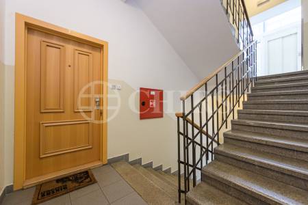 Prodej bytu 2+kk/T/G, OV, 58m2, Závěrka 9, Praha 6
