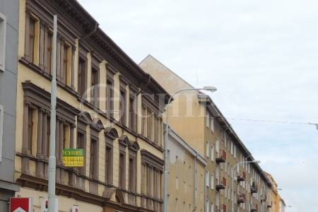 Pronájem nezařízeného bytu 3+1, 91 m2, Praha 6 - Břevnov, ul. Bělohorská