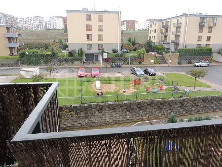 Pronájem bytu 3+kk/B/GS, OV, 78m2, ul. Věstonická 433/3, Praha 5 - Zličín