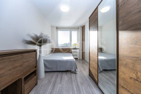 Pronájem bytu 2+kk, 39m², ul. Zálesí 1073/7, Praha 4 – Braník