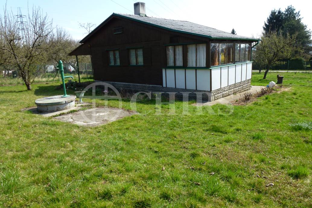 Prodej pozemku, OV, 950 m2, Velká Chuchle