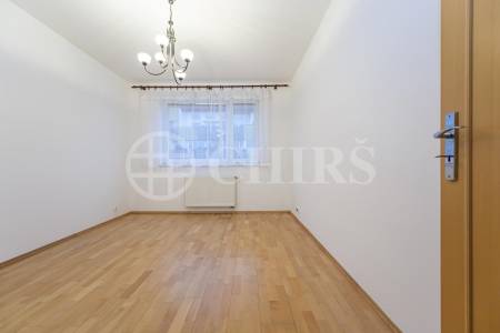 Pronájem bytu 5+kk s terasou a 2x garážovým stáním, OV, 129m2, ul. Harmonická 1379/1, Praha 5 - Stodůlky