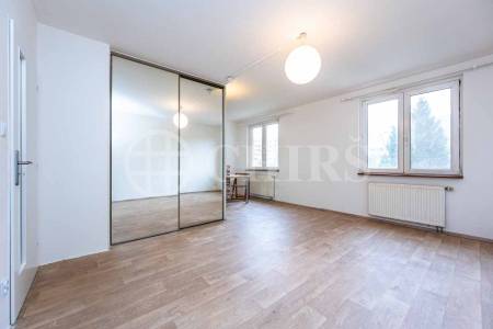 Prodej bytu 1+kk, OV, 31m2, ul. Bašteckého 2556/9, Praha 5 - Stodůlky