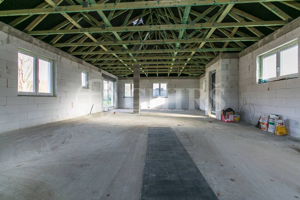 Prodej rodinného domu 4+kk, OV, 100m2, ul. Luční, Vodochody, Praha-východ