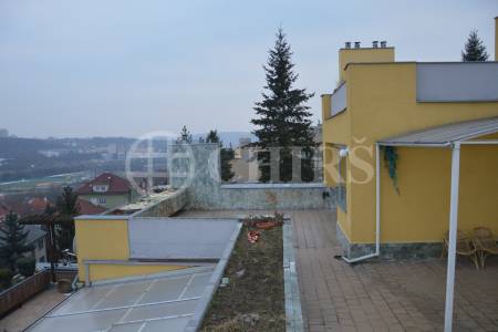 Pronájem bytu 3+kk/T/GS, OV, 160 m2, ul. Nad Obcí I 1416/25, P4 - Krč