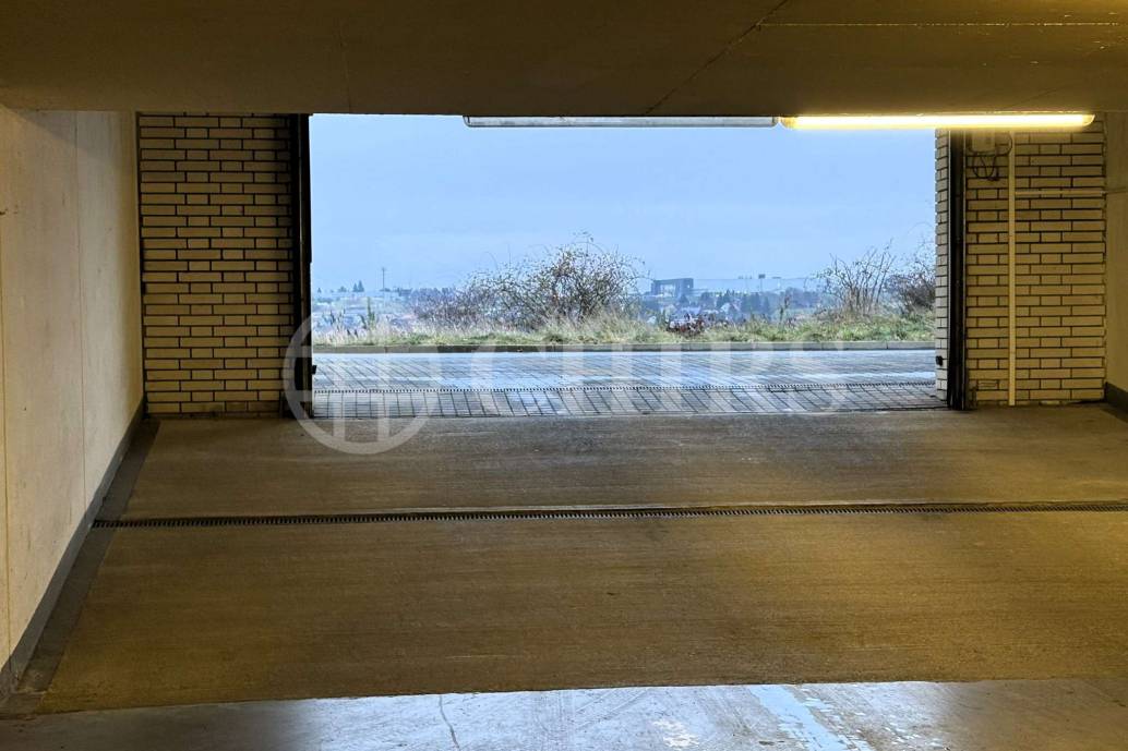 Prodej garážového stání, OV, 15 m2, ul. Klausova 1360/13b, Praha 5 - Stodůlky