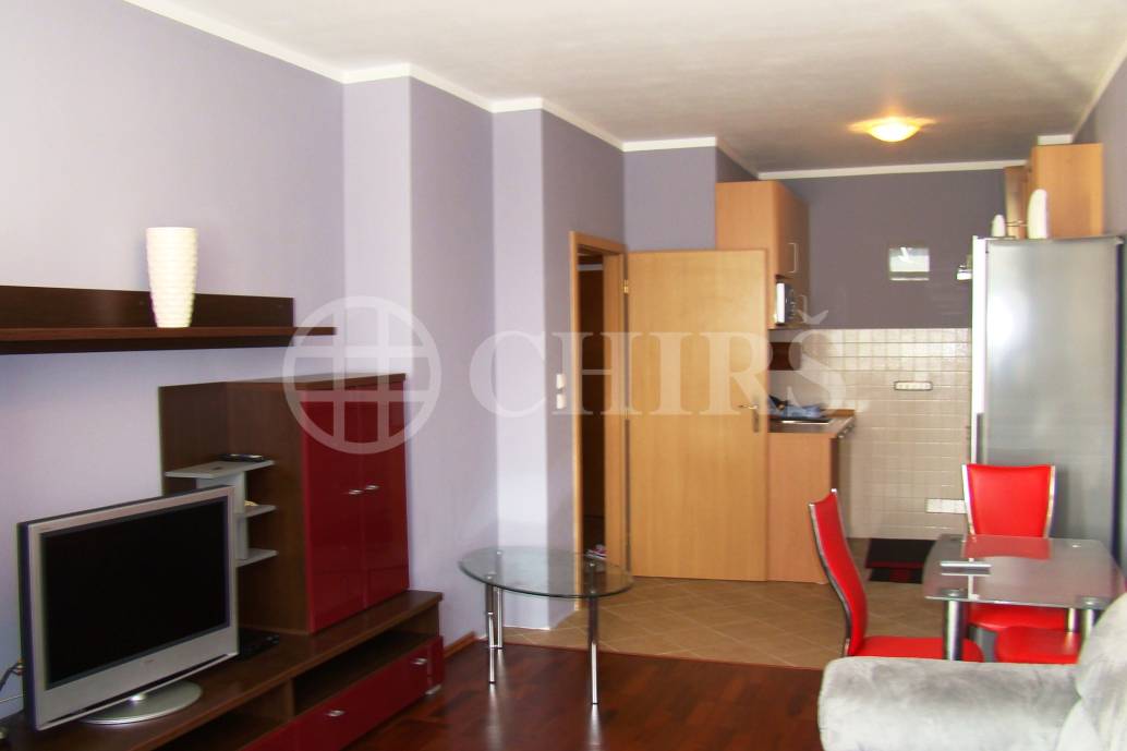 Pronájem bytu 2+kk/B, OV, 52m2, ul. Voskovcova 1130/26, Praha 5 – Barrandov