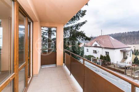 Prodej RD 6+kk se zahradou, 250 m2, ul. Jakubovská 766/278, Praha 9 - Hostavice