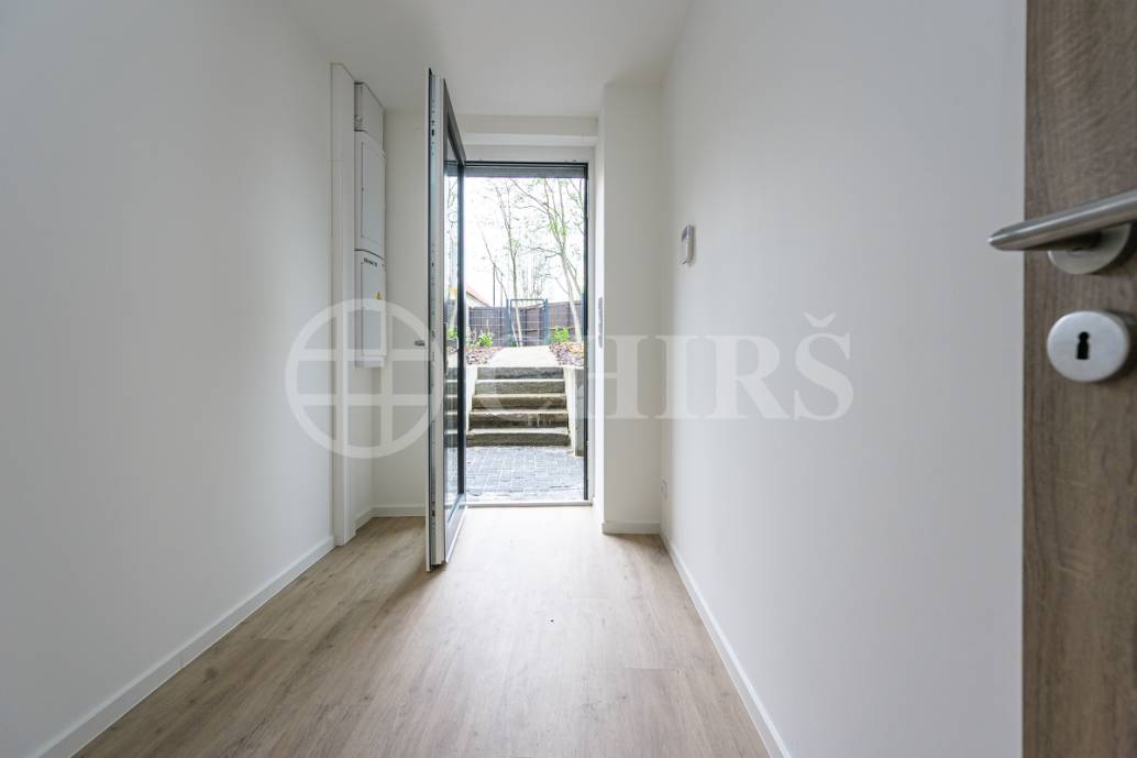 Pronájem bytu 3+kk s dvěma terasami, OV, 84m2, ul. Butovická 1006/20, Praha 5 - Jinonice