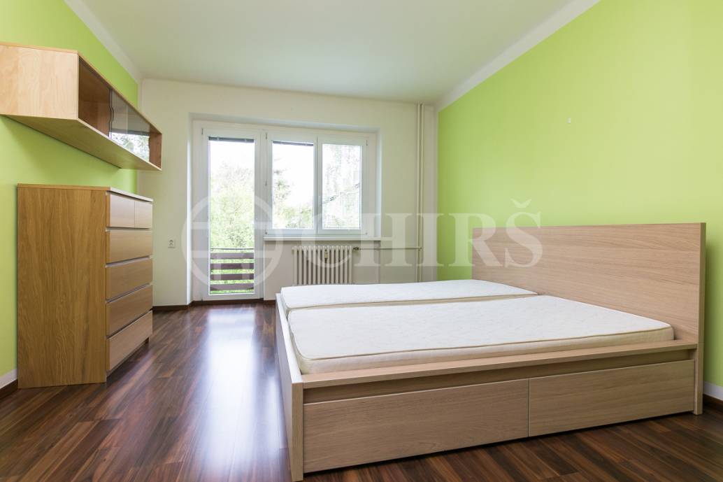 Pronájem bytu 2+kk, OV, 45 m2, ul. Šestidomí 987/4, Praha 6 - Bubeneč