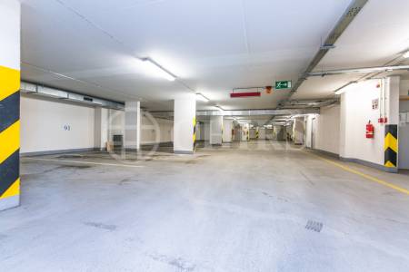 Prodej bytu 4+kk s lodžií a garážovým stáním, OV, 99m2, ul. Berlínská 1491/9, Praha 10 - Hostivař