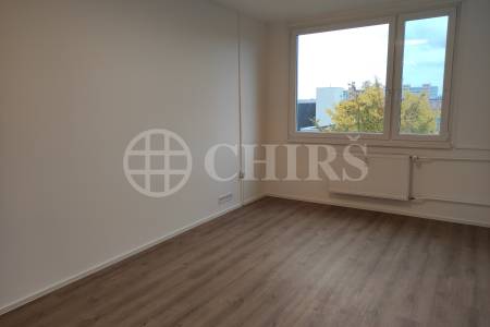 Pronájem bytu 2+kk, OV, 44 m2, ul. Kosmická 755/37, Praha 4 Háje.