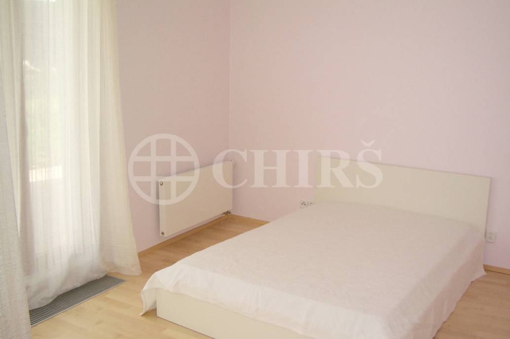 Pronájem bytu 2+kk, OV, 58m2, ul. Švejcarovo náměstí 2660/1, Praha - 13, Velká Ohrada