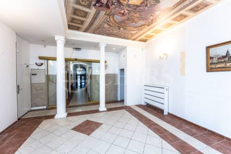 Pronájem komerčního prostoru, OV, 108 m2, ul. Salmovská 1517/14, Praha 2 - Nové město