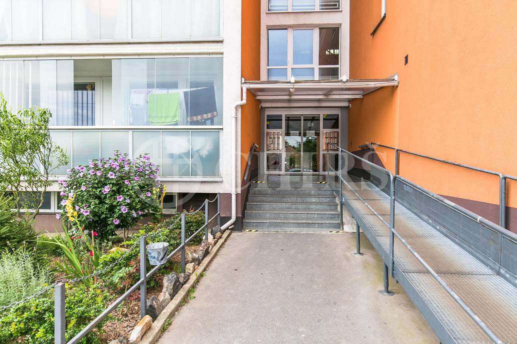 Prodej bytu 1+1, DV, 38m2, ul.Slévačská 902, Praha 9 - Hloubětín
