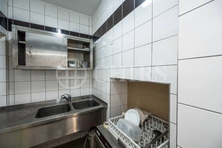 Pronájem restaurace, OV, 140m2, ul. Husovo nám., Hostivice