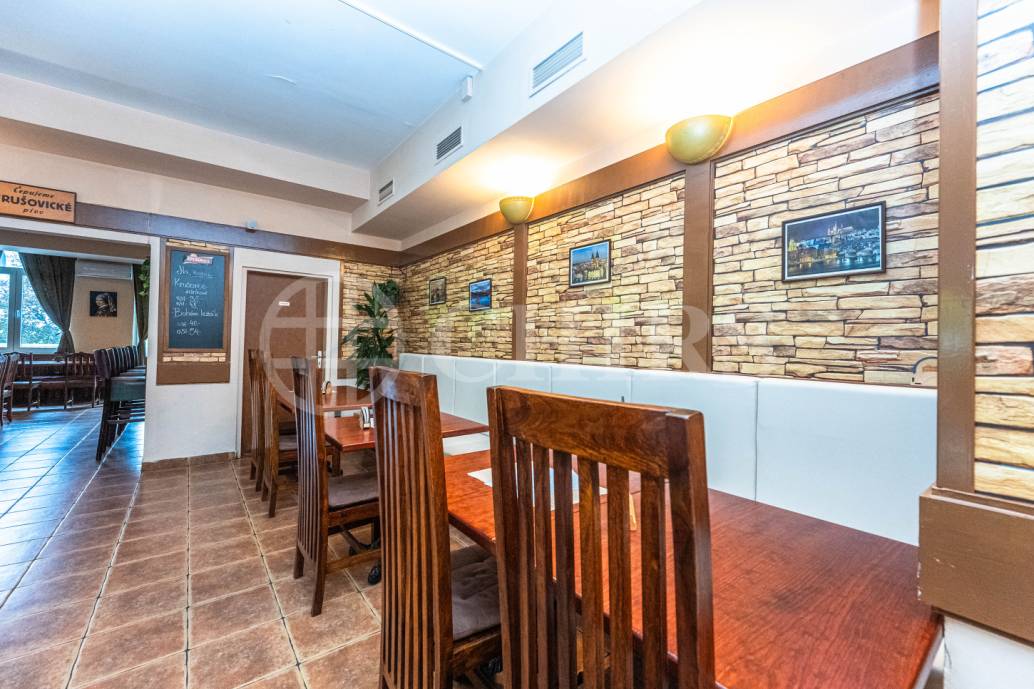 Pronájem restaurace, OV, 123 m2, ul. Běhounkova, Praha 13 - Stodůlky.