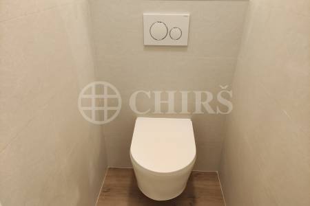 Pronájem bytu 2+kk, OV, 44 m2, ul. Kosmická 755/37, Praha 4 Háje.