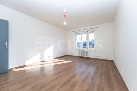 Prodej bytu 1+1 se sklepem, OV, 53 m², ul. Zavadilova 96/14, Praha 6 – Dejvice.
