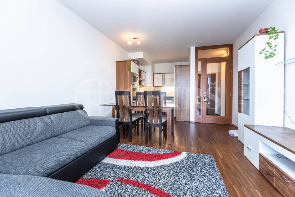 Pronájem bytu 3+kk s lodžií, OV, 90m2, ul. Jeremiášova 2722/2b, Praha 5 - Stodůlky