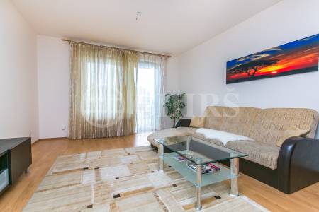 Pronájem bytu 2+kk, OV, 60m2, ul.  Za Zámečkem 744/11, Praha 5 - Jinonice