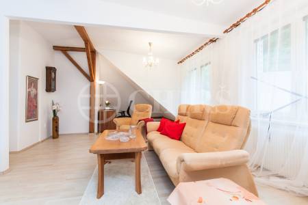 Prodej vily, OV, 233m2, ul. V Dolích 308, Praha západ – Černošice