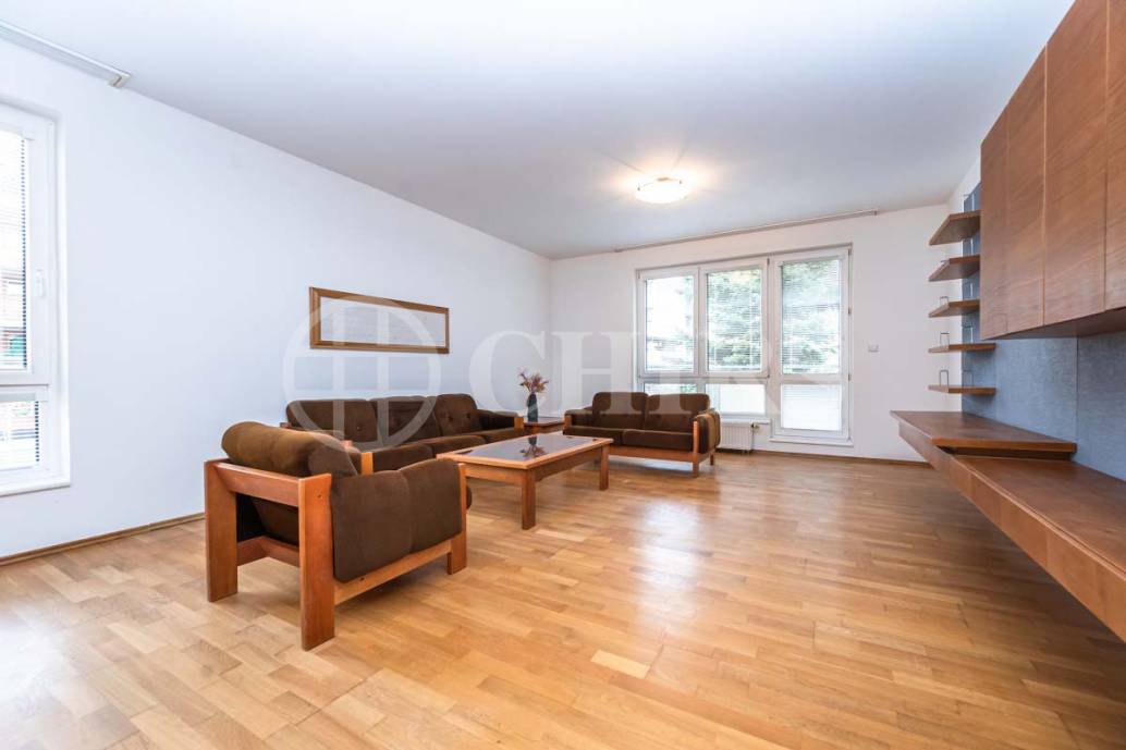 Prodej bytu 3+1 s terasou, OV, 109m2, ul. Vřesová 676/2, Praha 8 - Velká skála