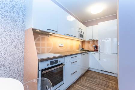 Pronájem bytu 2+kk s terasou, OV, 51m2, ul. Za vokovickou vozovnou 257/6, Praha 6 - Veleslavín