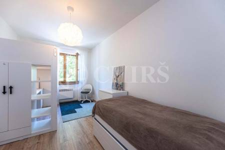 Prodej apartmánu 3+kk s balkonem, OV, 67m2, Apartmány Hrdlička, Slapy